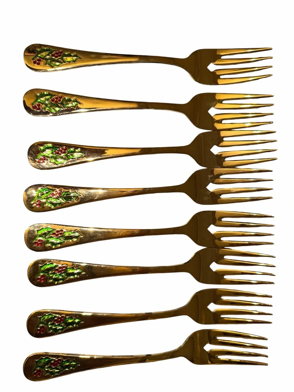 Hollyberry flatware 32 piece set and 4 serving utensils